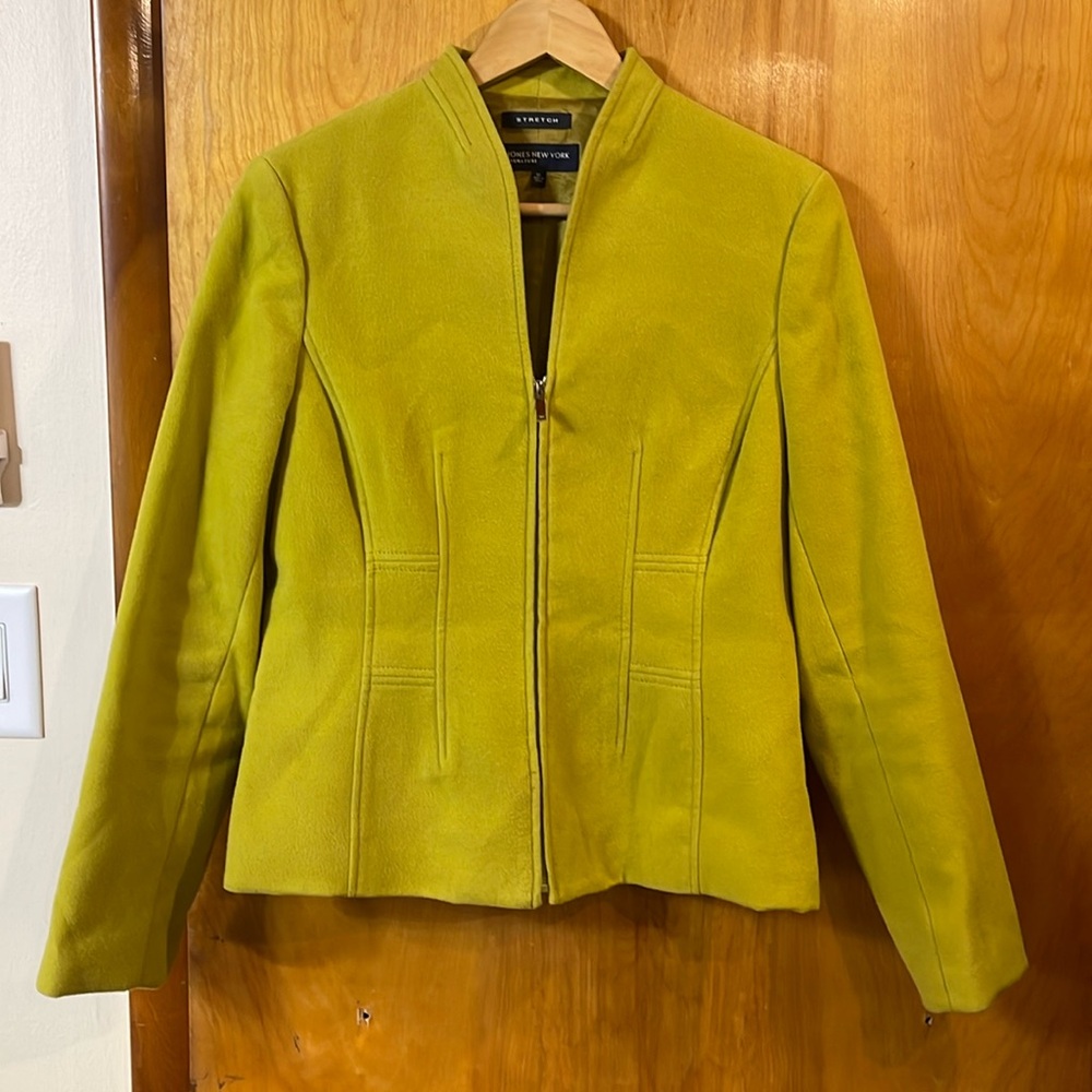 Warm olive green blazer - flannel feel.